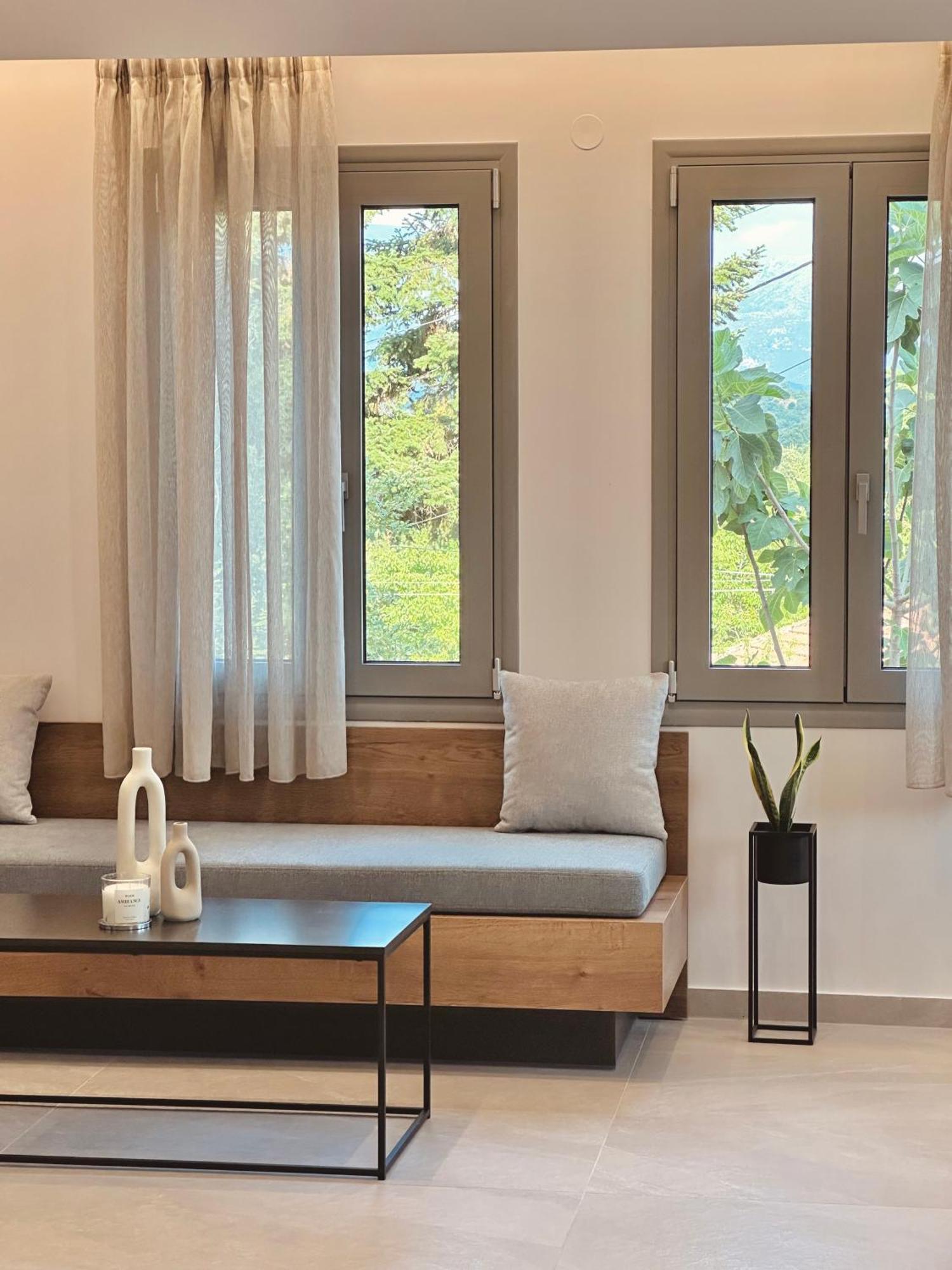 Areti Guesthouse Vissani ภายนอก รูปภาพ