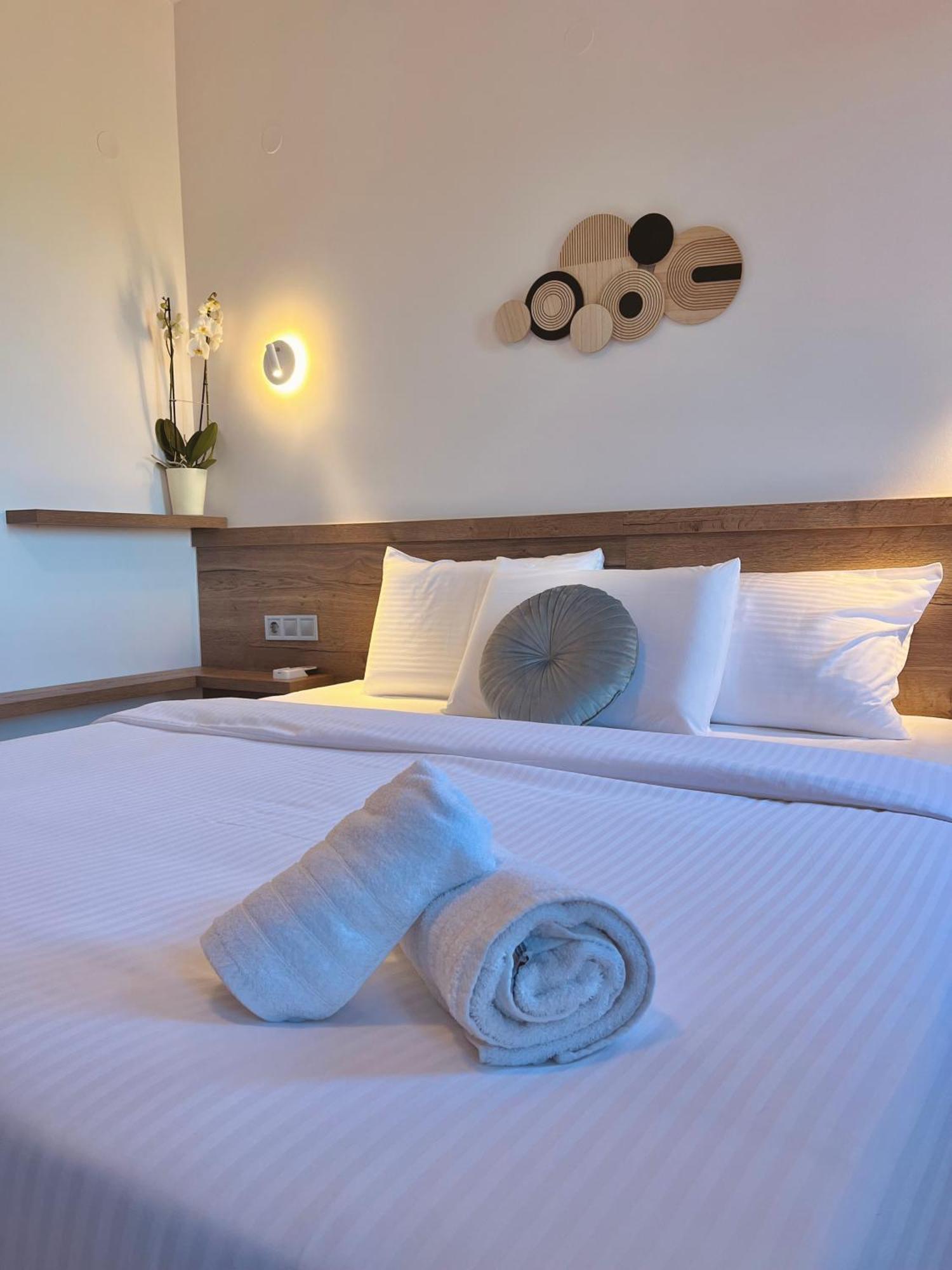 Areti Guesthouse Vissani ภายนอก รูปภาพ